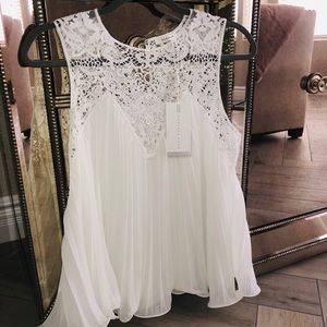 White flowy top with lace detail